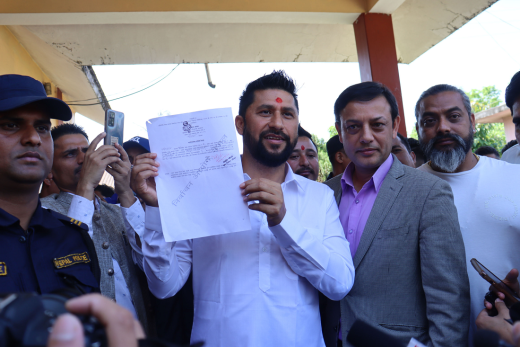 चितवनमा रवि लामिछानेलाई १५ सयको अग्रता